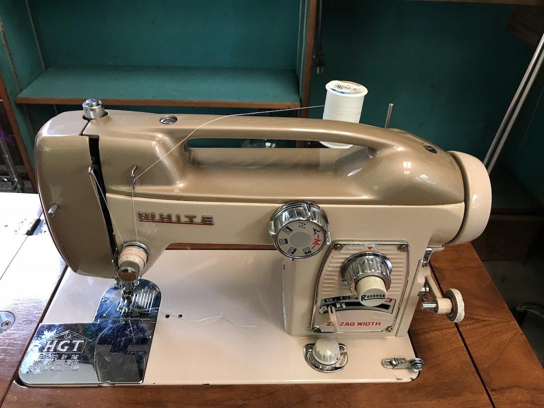 RetroWhiteMachine TopView