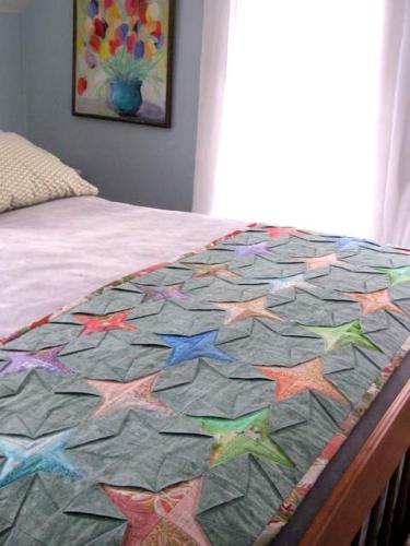 Quilted bed runner