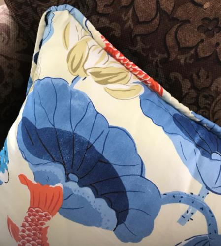 THROW PILLOWS